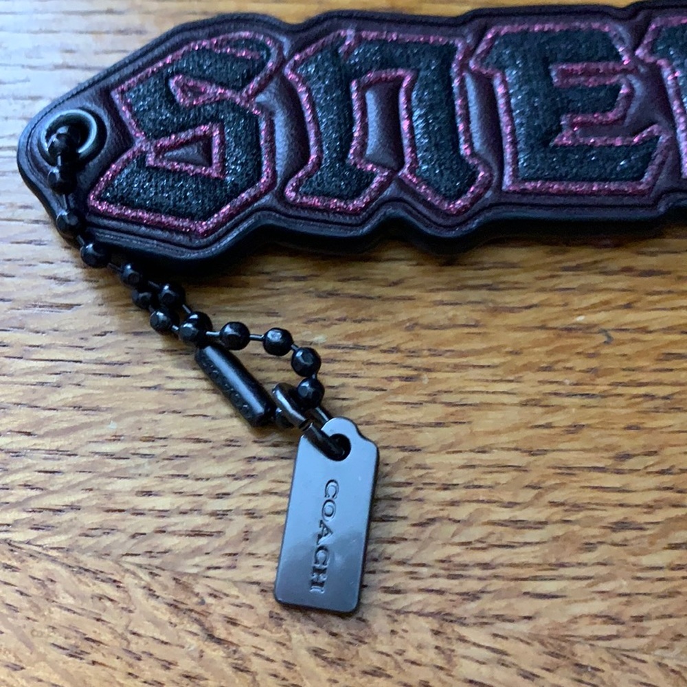 Coach keychain - Picture 2 of 4